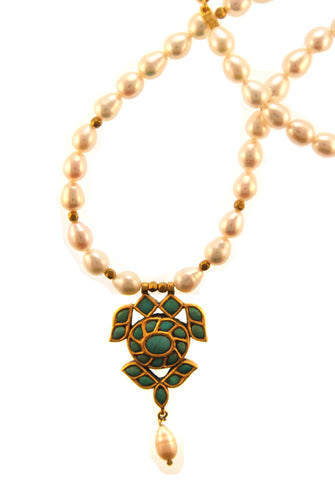 22k Antique Turquoise Pendant on  Pearl Strand
